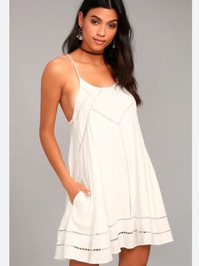 NWT Lulu’s Sister Moon White Embroidered Swing Dress Size S